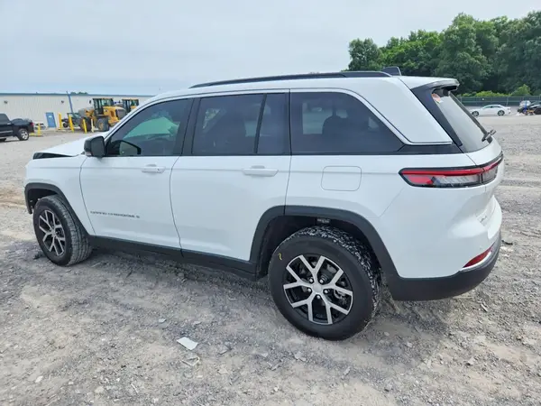 1C4RJHBG4SC313311 2025 JEEP GRAND CHEROKEE - Image 2