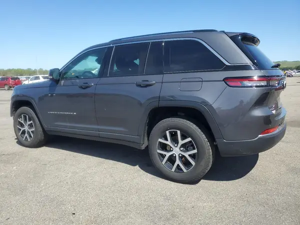 1C4RJHBG5PC660640 2023 JEEP GRAND CHEROKEE - Image 2