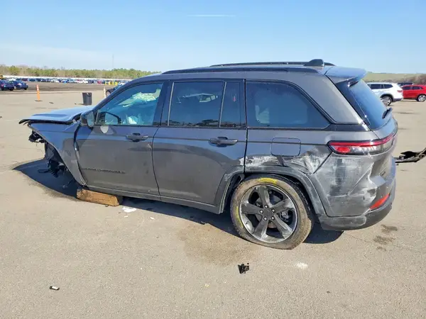 1C4RJHBG5SC299189 2025 JEEP GRAND CHEROKEE - Image 2