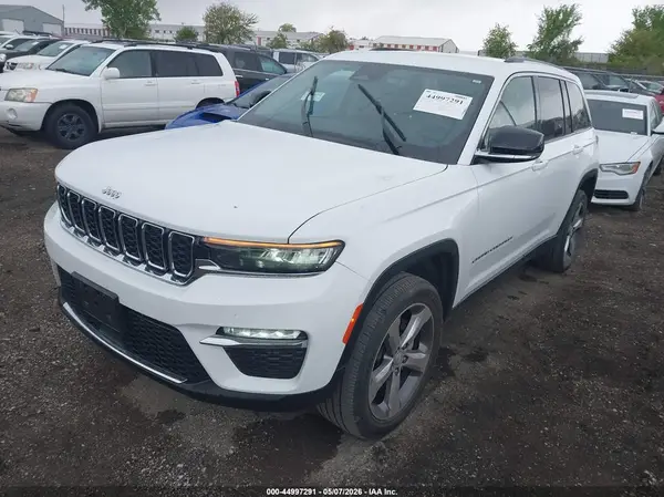 1C4RJHBG6N8550812 2022 JEEP GRAND CHEROKEE - Image 2
