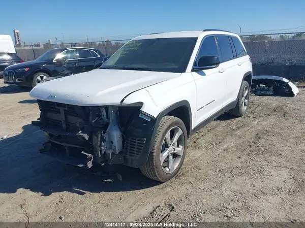 1C4RJHBG6N8557940 2022 JEEP GRAND CHEROKEE - Image 2