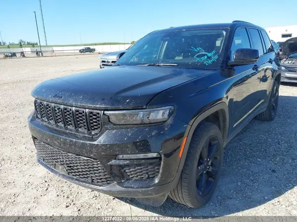 1C4RJHBG6PC559591 2023 JEEP GRAND CHEROKEE - Image 2