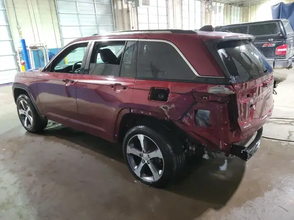1C4RJHBG6PC607963 2023 JEEP GRAND CHEROKEE - Image 2