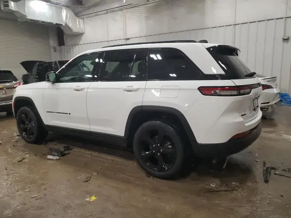 1C4RJHBG6R8558771 2024 JEEP GRAND CHEROKEE - Image 2