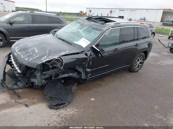 1C4RJHBG6R8946969 2024 JEEP GRAND CHEROKEE - Image 2