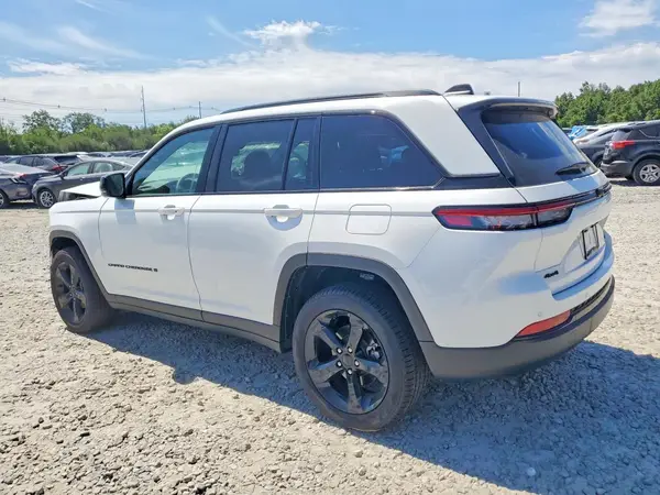 1C4RJHBG6SC339991 2025 JEEP GRAND CHEROKEE - Image 2