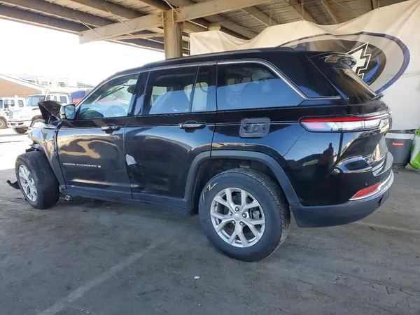 1C4RJHBG7PC523635 2023 JEEP GRAND CHEROKEE - Image 2