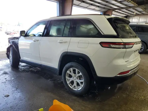1C4RJHBG7PC525417 2023 JEEP GRAND CHEROKEE - Image 2