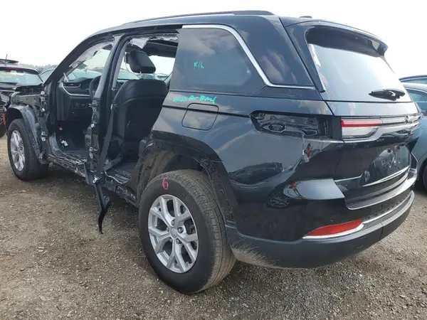 1C4RJHBG7PC580787 2023 JEEP GRAND CHEROKEE - Image 2