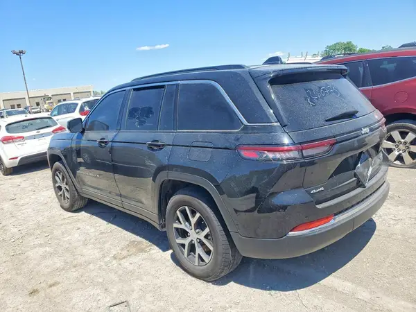 1C4RJHBG7RC260775 2024 JEEP GRAND CHEROKEE - Image 2