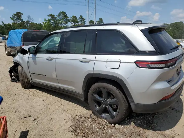 1C4RJHBG7RC261893 2024 JEEP GRAND CHEROKEE - Image 2