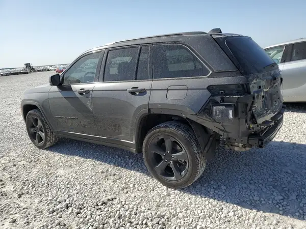 1C4RJHBG7RC702616 2024 JEEP GRAND CHEROKEE - Image 2