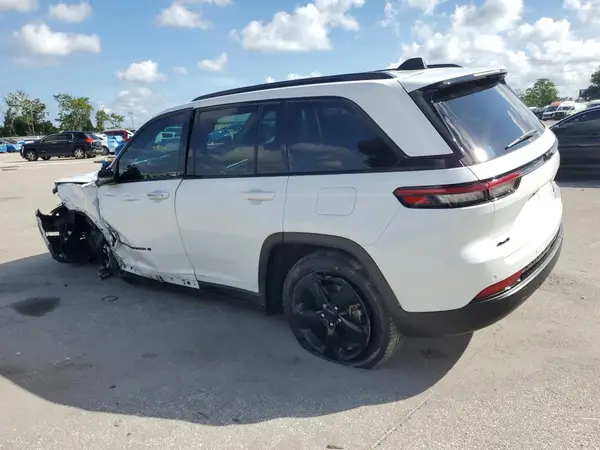 1C4RJHBG8PC512448 2023 JEEP GRAND CHEROKEE - Image 2