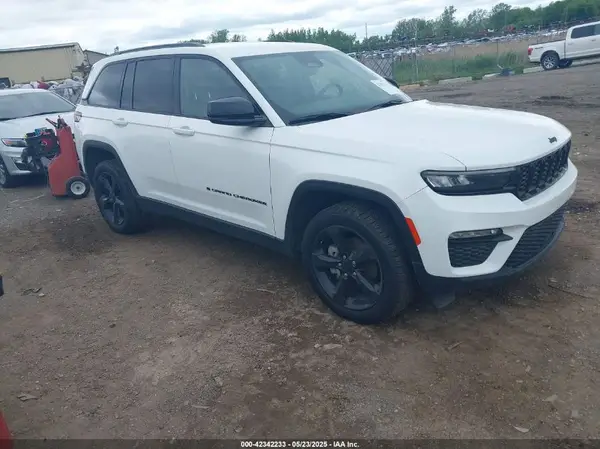 1C4RJHBG8PC518881 2023 JEEP GRAND CHEROKEE - Image 1