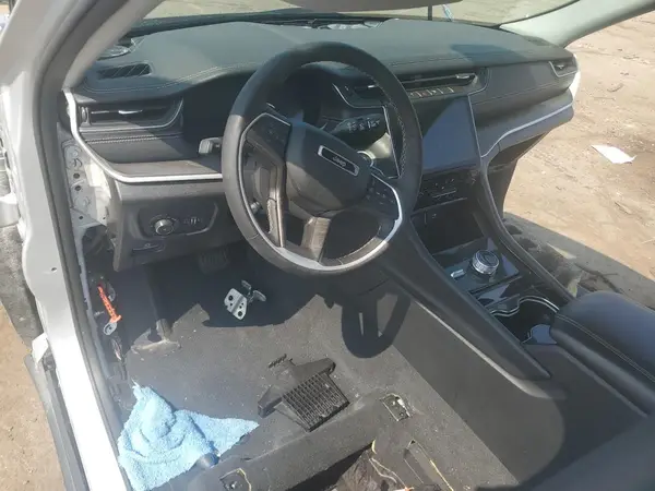1C4RJHBG8PC615790 2023 JEEP GRAND CHEROKEE - Image 8