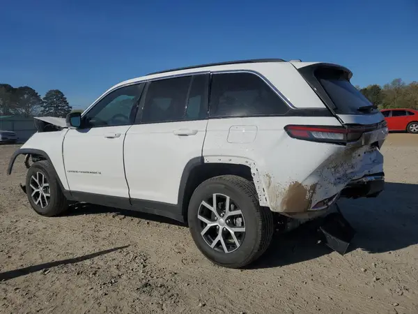 1C4RJHBG8SC283147 2025 JEEP GRAND CHEROKEE - Image 2