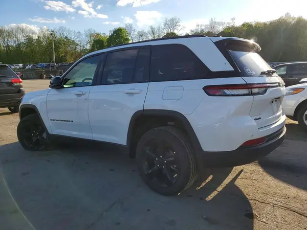 1C4RJHBG8SC356601 2025 JEEP GRAND CHEROKEE - Image 2