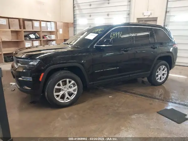 1C4RJHBG9N8521577 2022 JEEP GRAND CHEROKEE - Image 2