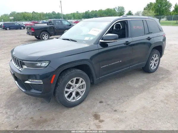 1C4RJHBG9N8593850 2022 JEEP GRAND CHEROKEE - Image 2