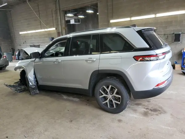1C4RJHBG9RC698732 2024 JEEP GRAND CHEROKEE - Image 2