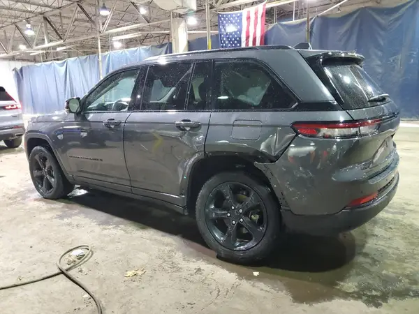 1C4RJHBG9RC704464 2024 JEEP GRAND CHEROKEE - Image 2