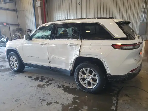 1C4RJHBGXPC502682 2023 JEEP GRAND CHEROKEE - Image 2