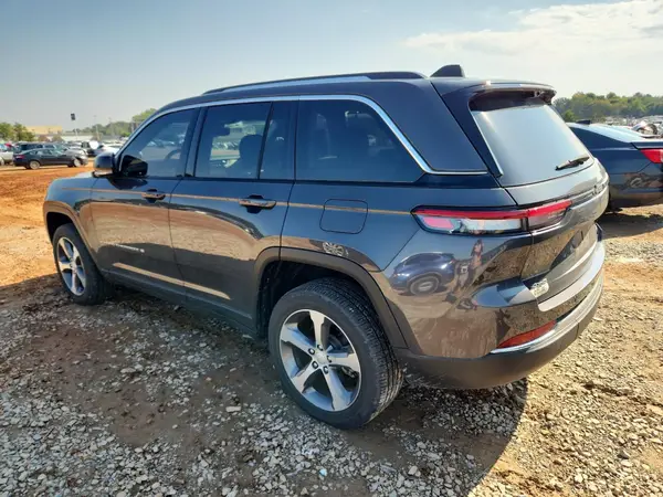 1C4RJHBGXPC511494 2023 JEEP GRAND CHEROKEE - Image 2