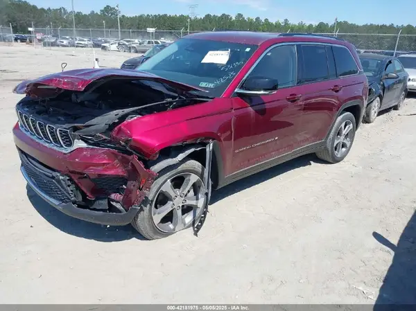 1C4RJHBGXPC531390 2023 JEEP GRAND CHEROKEE - Image 2