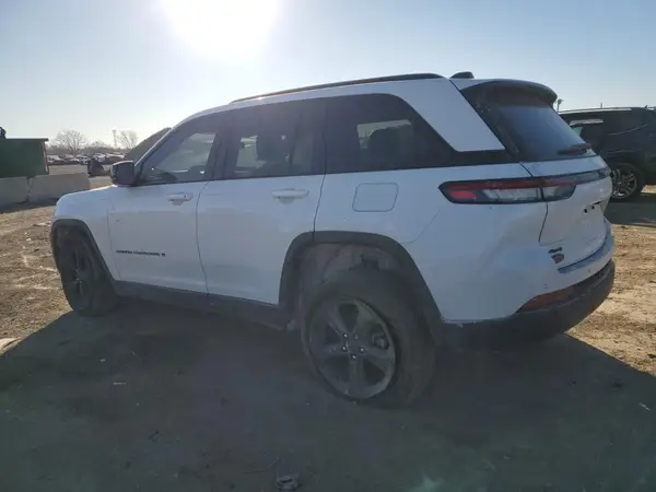 1C4RJHBGXPC535505 2023 JEEP GRAND CHEROKEE - Image 2
