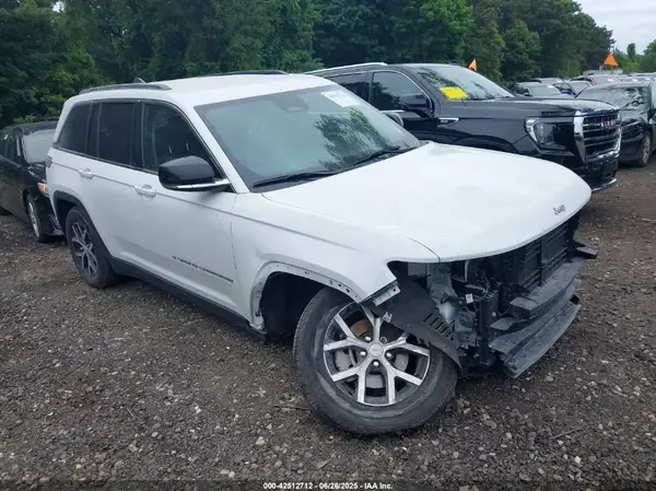 1C4RJHBGXPC565670 2023 JEEP GRAND CHEROKEE - Image 1