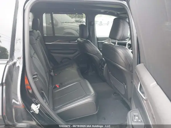 1C4RJHBGXRC215118 2024 JEEP GRAND CHEROKEE - Image 8