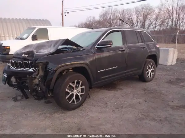 1C4RJHBGXRC223168 2024 JEEP GRAND CHEROKEE - Image 2