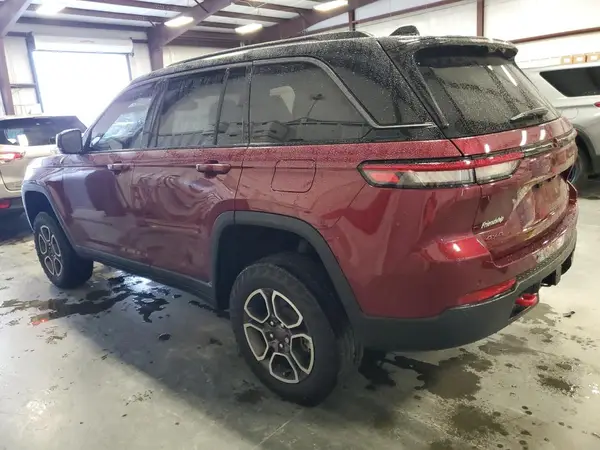 1C4RJHCG9N8611147 2022 JEEP GRAND CHEROKEE - Image 2