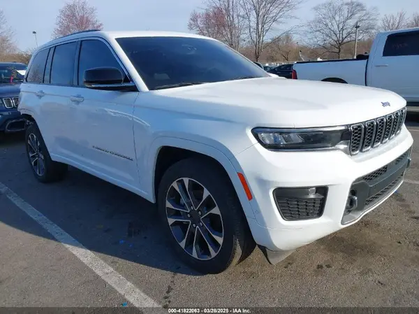 1C4RJHDG0PC568879 2023 JEEP GRAND CHEROKEE - Image 1