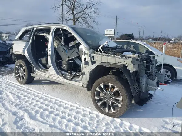 1C4RJHDG1N8606751 2022 JEEP GRAND CHEROKEE - Image 1