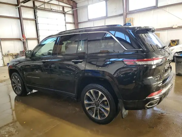 1C4RJHDG2PC526858 2023 JEEP GRAND CHEROKEE - Image 2