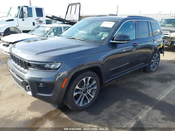 1C4RJHDG6R8594991 2024 JEEP GRAND CHEROKEE - Image 2