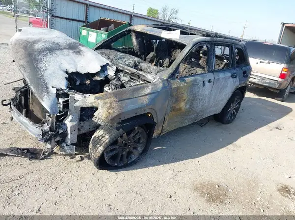 1C4RJHDG7N8544546 2022 JEEP GRAND CHEROKEE - Image 2
