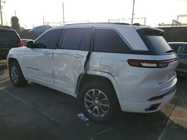 1C4RJHDG8PC502208 2023 JEEP GRAND CHEROKEE - Image 2