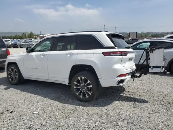1C4RJHDG9PC517056 2023 JEEP GRAND CHEROKEE - Image 2