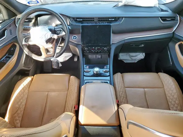 1C4RJHEG0PC505988 2023 JEEP GRAND CHEROKEE - Image 8