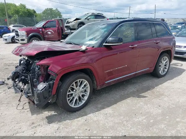 1C4RJHEG0R8936059 2024 JEEP GRAND CHEROKEE - Image 2