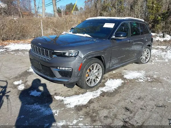 1C4RJHEG1P8848442 2023 JEEP GRAND CHEROKEE - Image 2