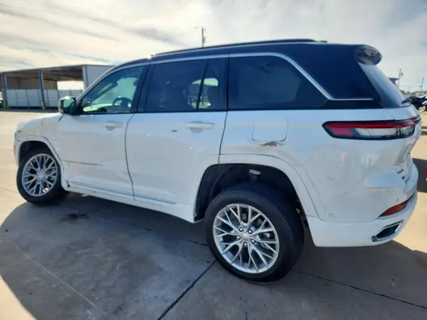 1C4RJHEG1S8711168 2025 JEEP GRAND CHEROKEE - Image 2