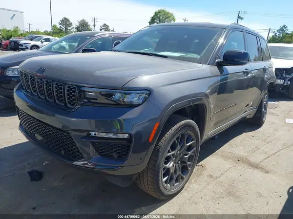 1C4RJHEG1S8769068 2025 JEEP GRAND CHEROKEE - Image 2