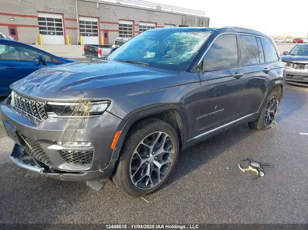 1C4RJHEG3P8749931 2023 JEEP GRAND CHEROKEE - Image 2