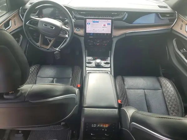 1C4RJHEG3P8817743 2023 JEEP GRAND CHEROKEE - Image 8