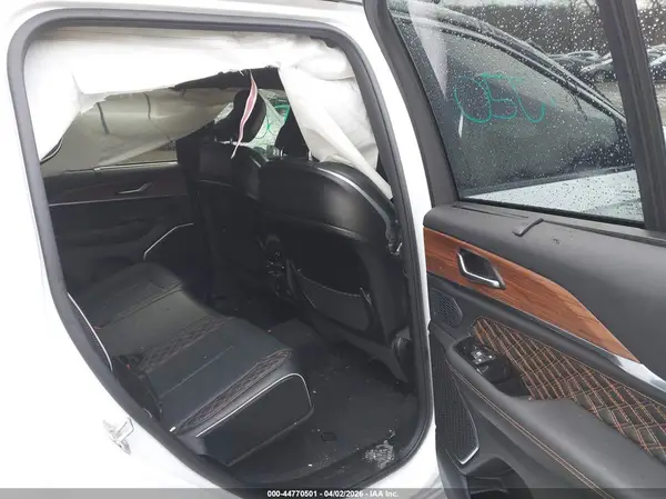 1C4RJHEG3R8954281 2024 JEEP GRAND CHEROKEE - Image 8