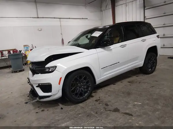 1C4RJHEG3S8740249 2025 JEEP GRAND CHEROKEE - Image 2