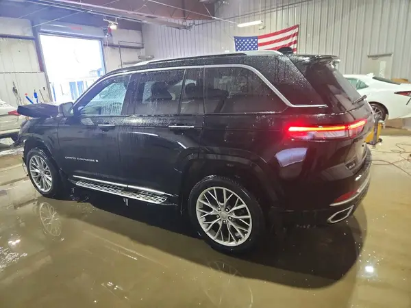 1C4RJHEG4PC563313 2023 JEEP GRAND CHEROKEE - Image 2